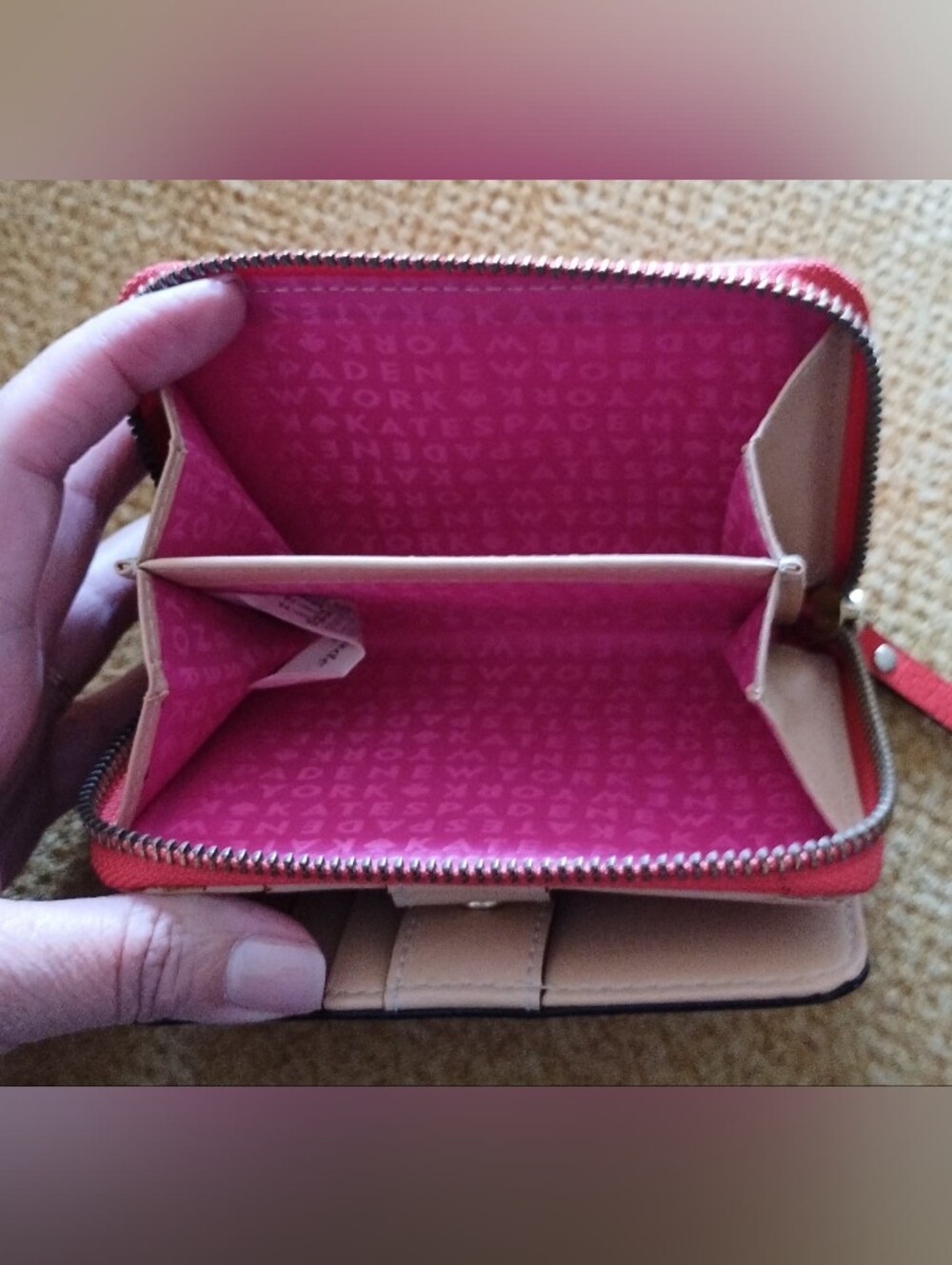 Kate Spade Coral Wallet - Picture 4 of 7